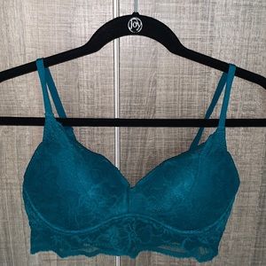Victoria's Secret PINK Lace Underwire Push‎ Up Bralette